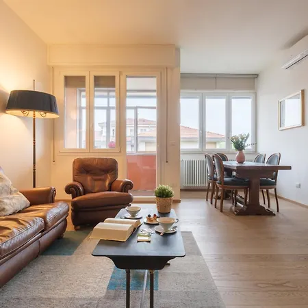 Appartement Classic And Elegant Style In Old Town *